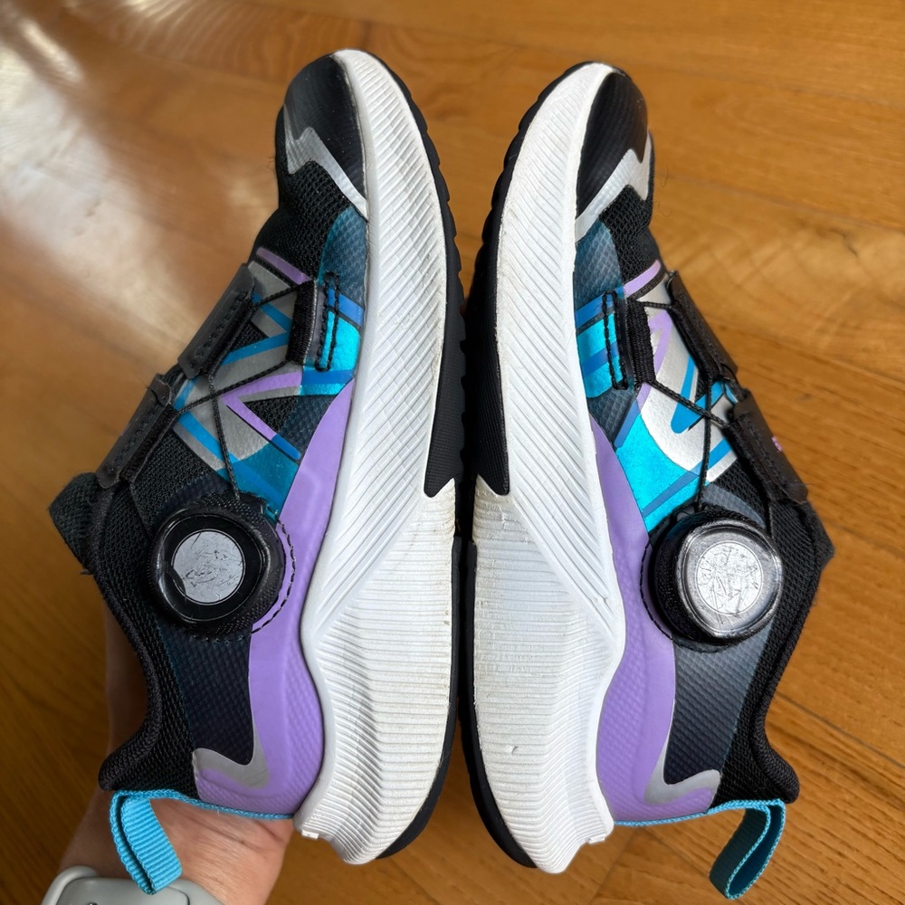 New Balance DynaSoft Reveal Sneakers Shoes Black Purple Blue V4 Kid Girls Sz 12W - Picture 4 of 11